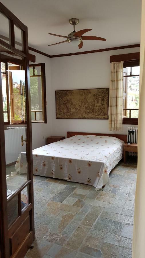 Ample Modern Country Home نيا إيبيدافروس المظهر الخارجي الصورة