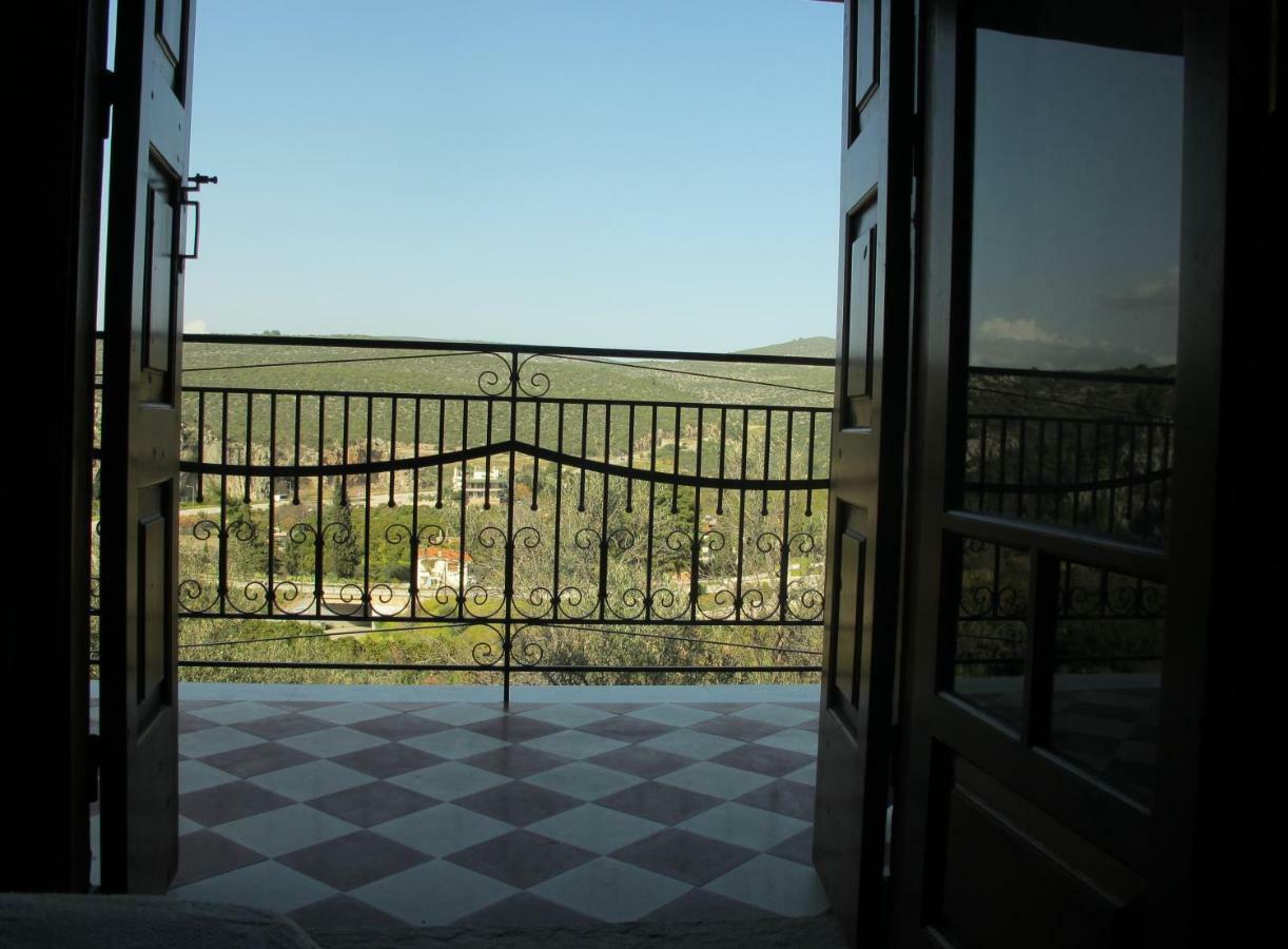 Ample Modern Country Home نيا إيبيدافروس المظهر الخارجي الصورة